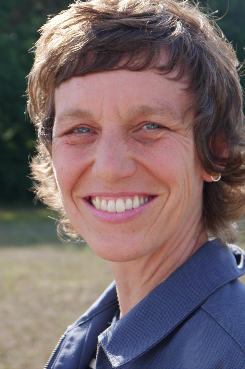 Nicole Wolf (UK) Nicole Wolf (UK)